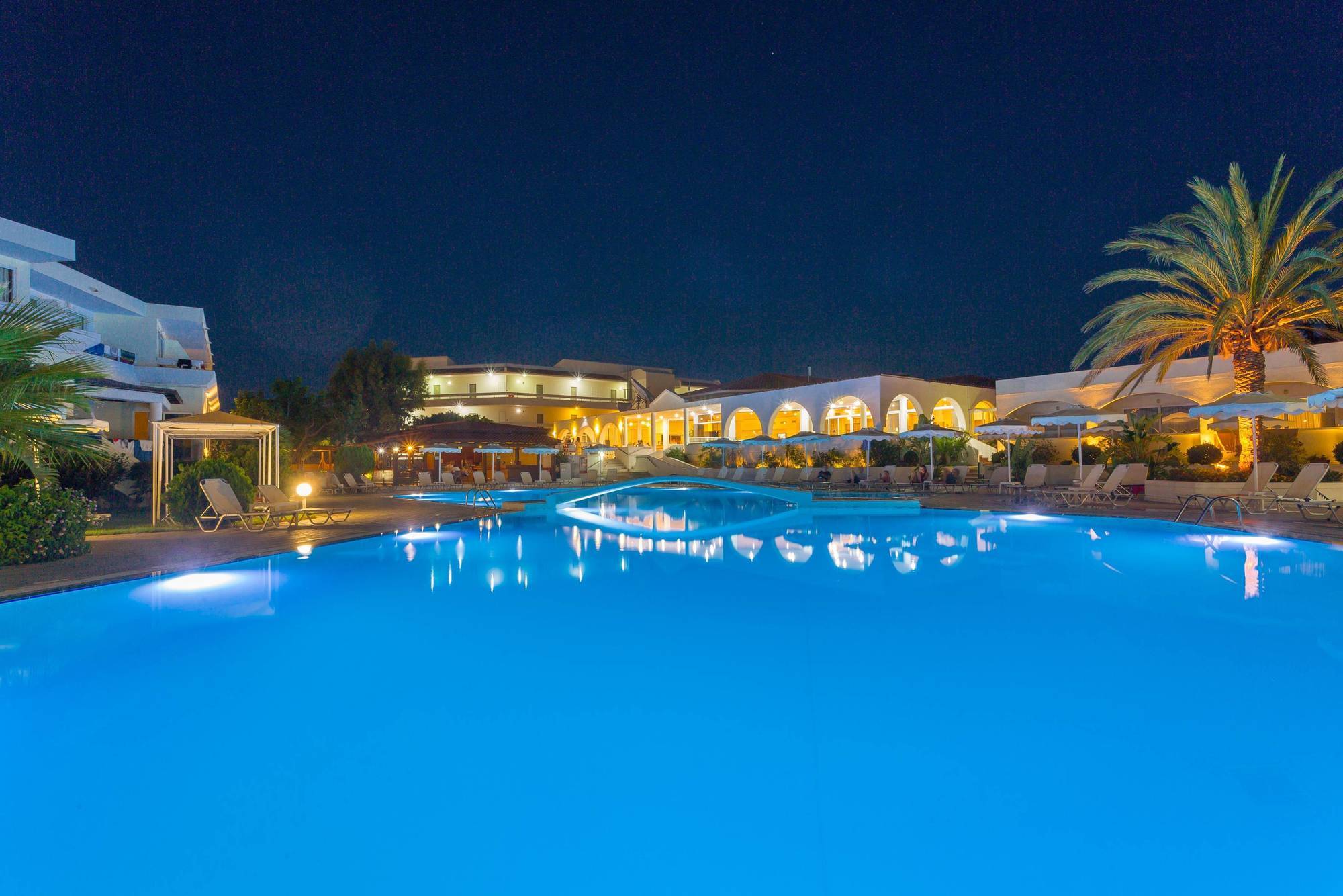 Hotel Niriides Beach Kolymbia Eksteriør billede
