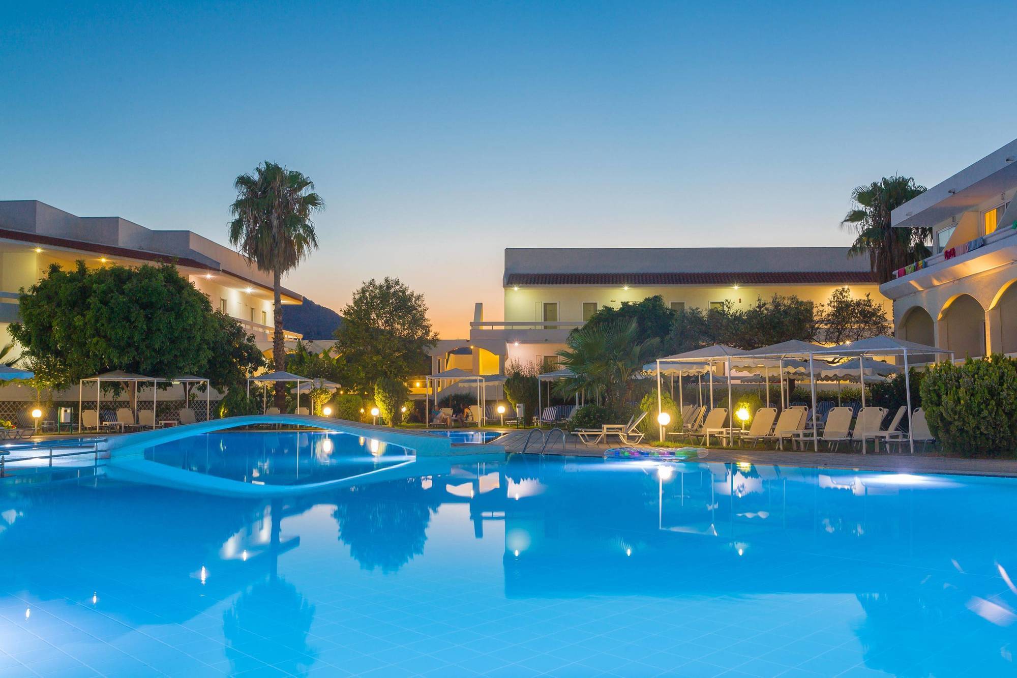 Hotel Niriides Beach Kolymbia Eksteriør billede